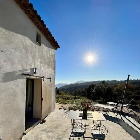 Cabanon Provencal Apartment *